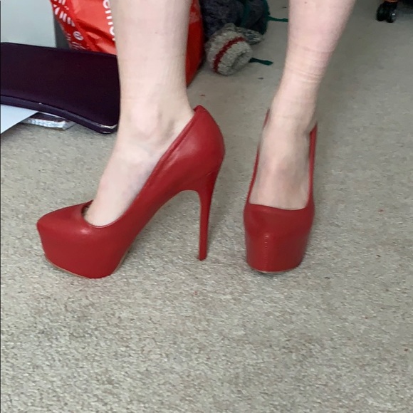Red Steve Madden Heels - Picture 6 of 6